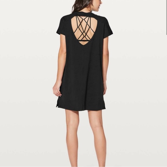 Lululemon Day Tripper Dress in Black US 6 - Picture 3 of 6